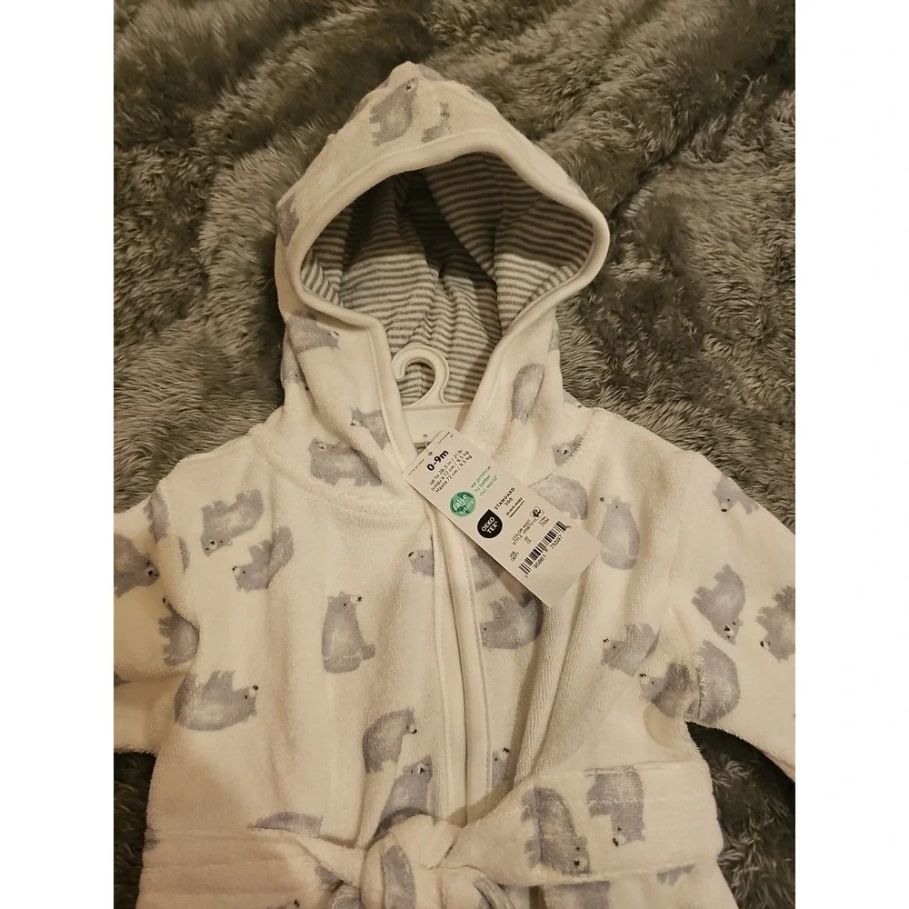 Carter's Baby Bathrobe White Bear Print Size‎ 0-9M- Great Cond.